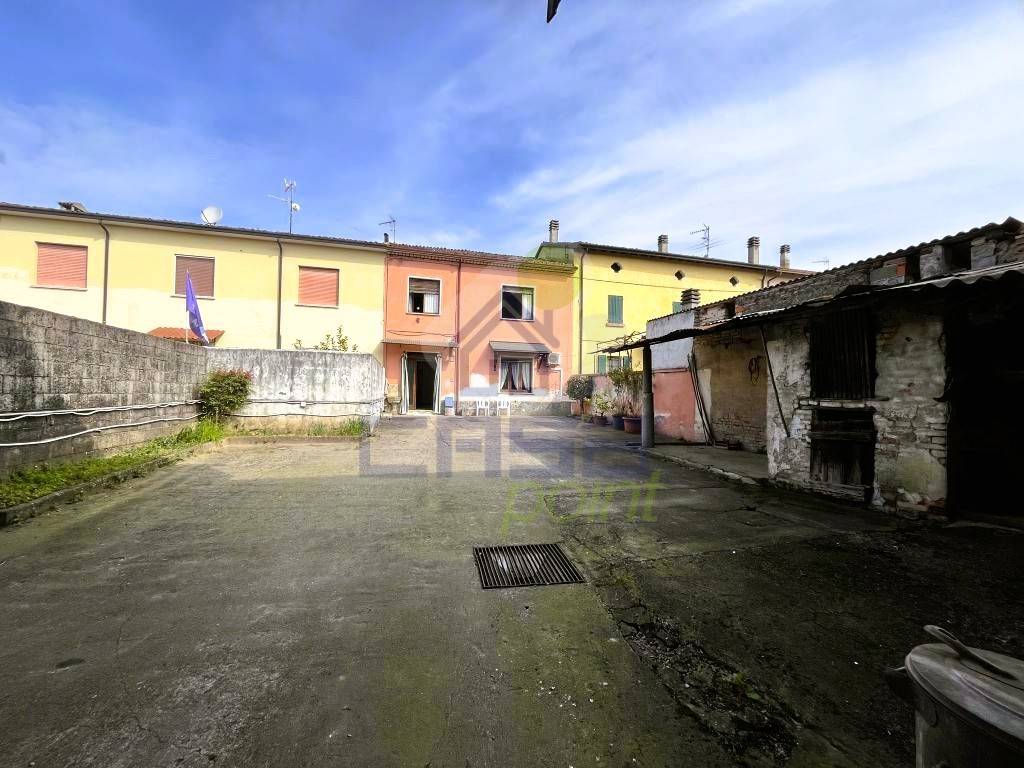 Casa indipendente a Asola in Via Giardino, 30 Barchi - Foto 2