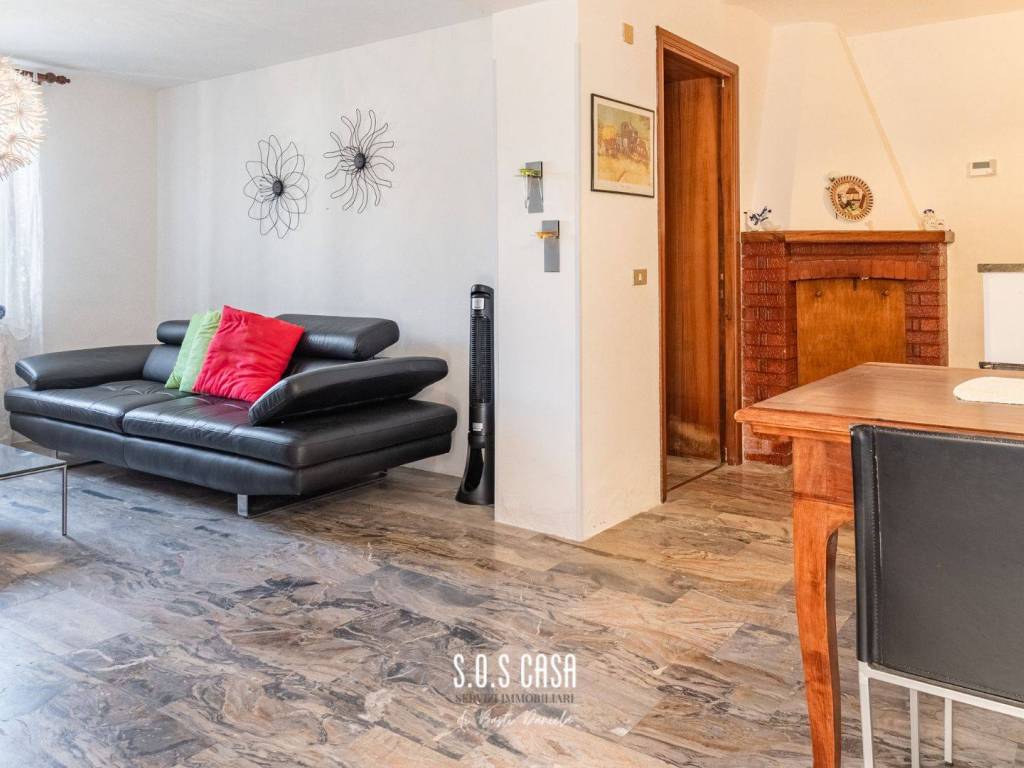 Casa indipendente a Ortona in Piazza Tommaso Marzetti - Foto 2