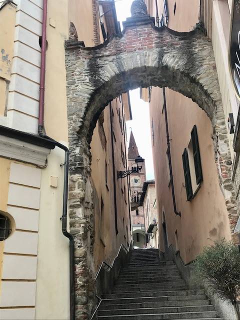 Palazzo / stabile a Acqui terme in Corso Camillo Benso di Cavour, 1 - Foto 4