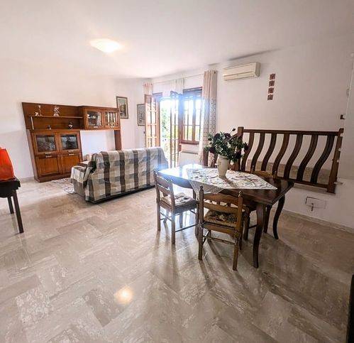 Casa indipendente a Terracina - Foto 3
