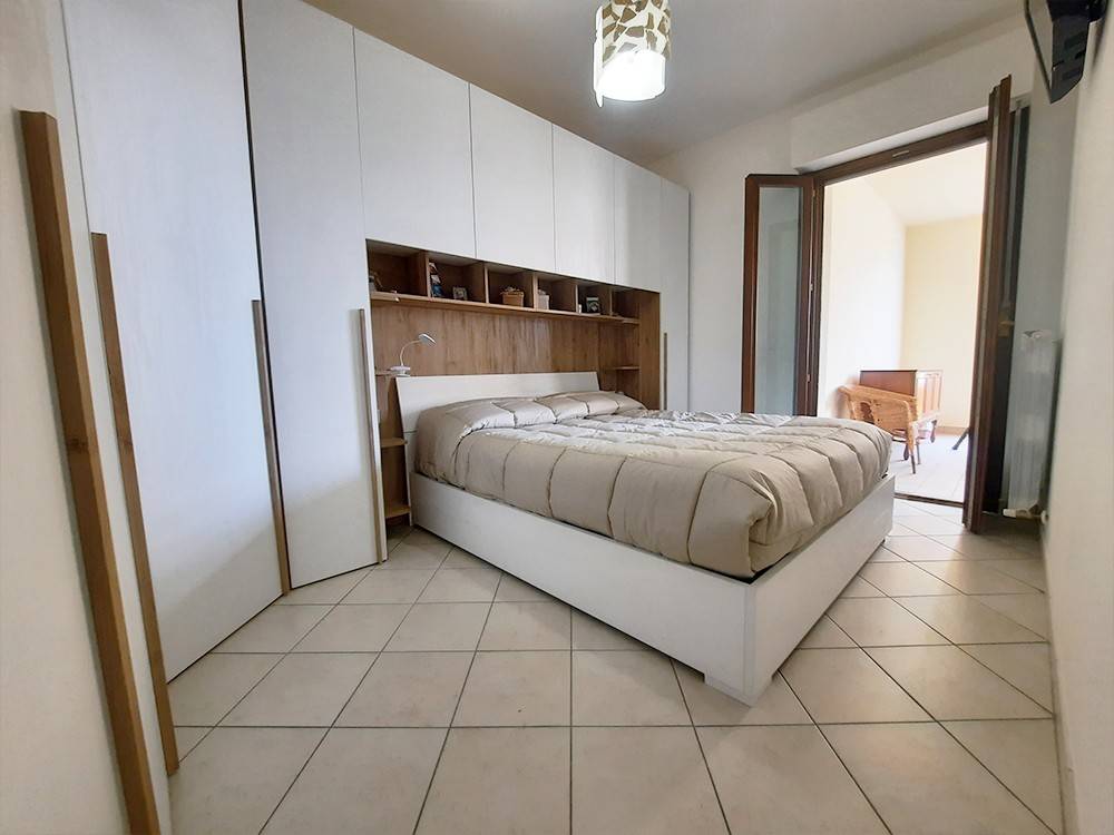 Appartamento a Alba adriatica in Via Legnano, 18 - Foto 2