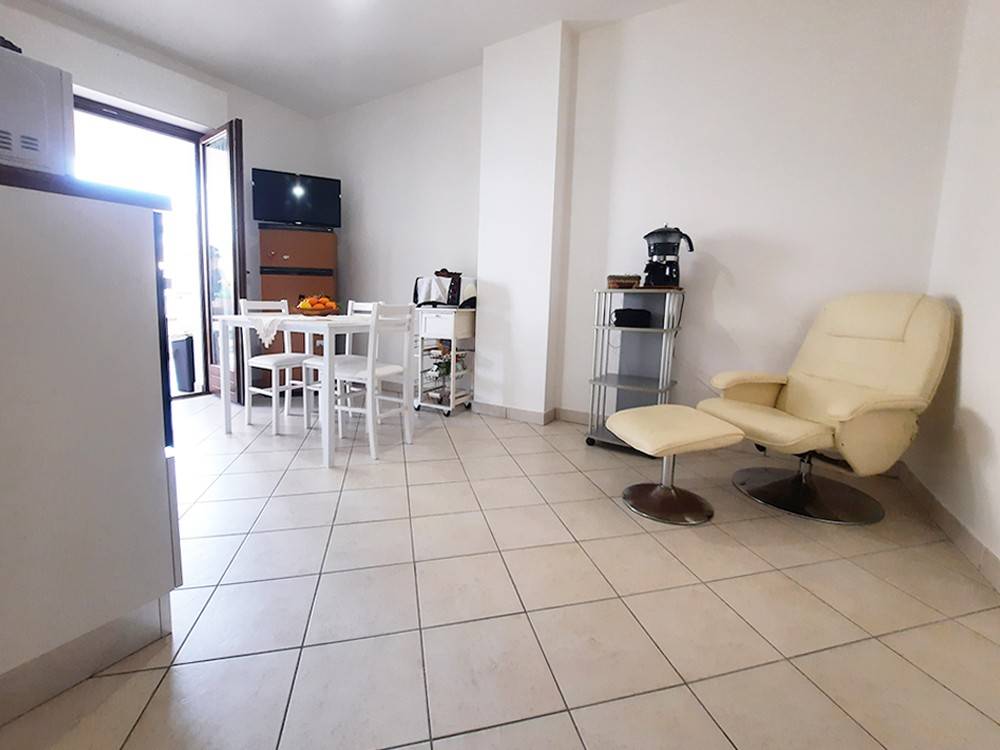 Appartamento a Alba adriatica in Via Legnano, 18 - Foto 4