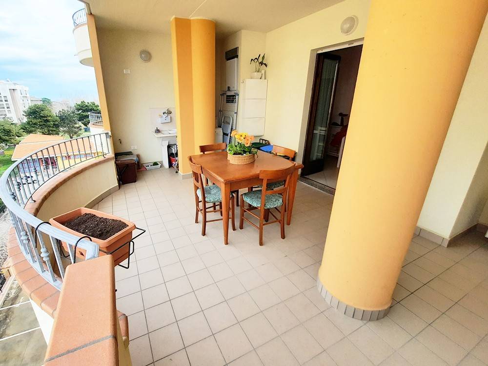 Appartamento a Alba adriatica in Via Legnano, 18 - Foto 5