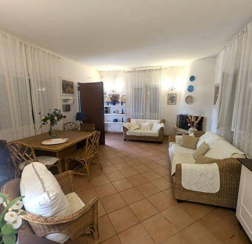 Villa a Terracina in Via Caselle - Foto 2