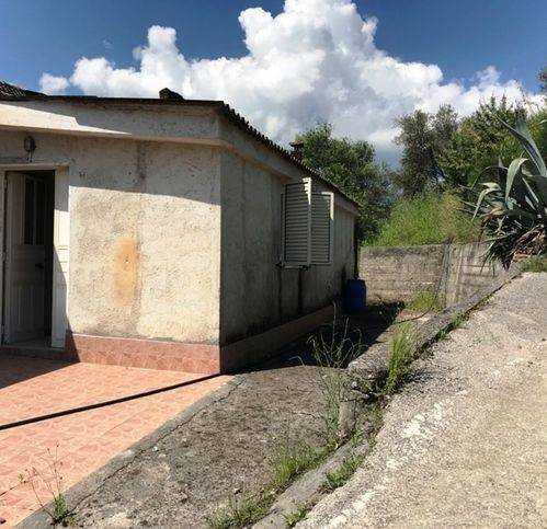 Rustico / casale a Lustra - Foto 4