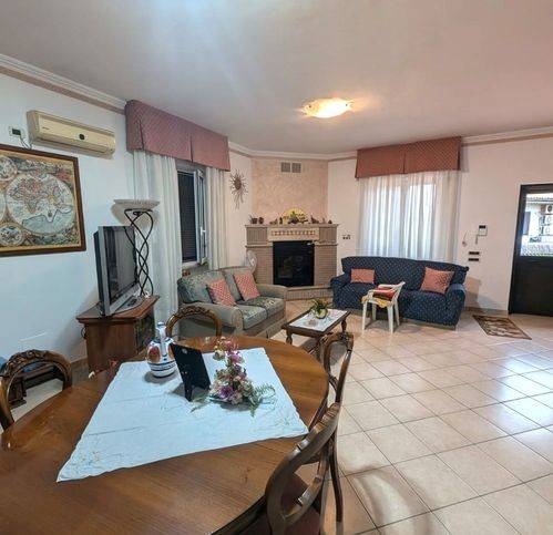 Villa a Terracina in Via Appia Antica - Foto 3