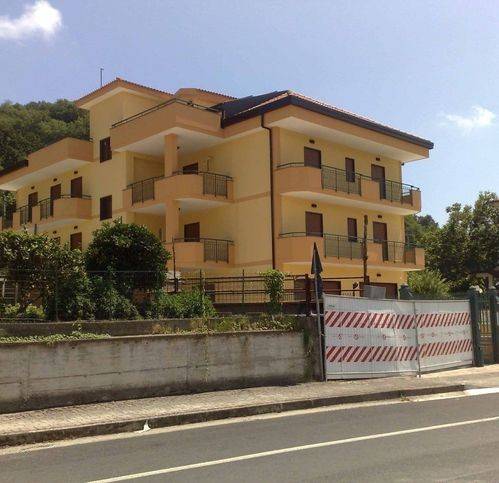 Appartamento a Castelnuovo cilento in Via Nazionale 11 - Foto 4