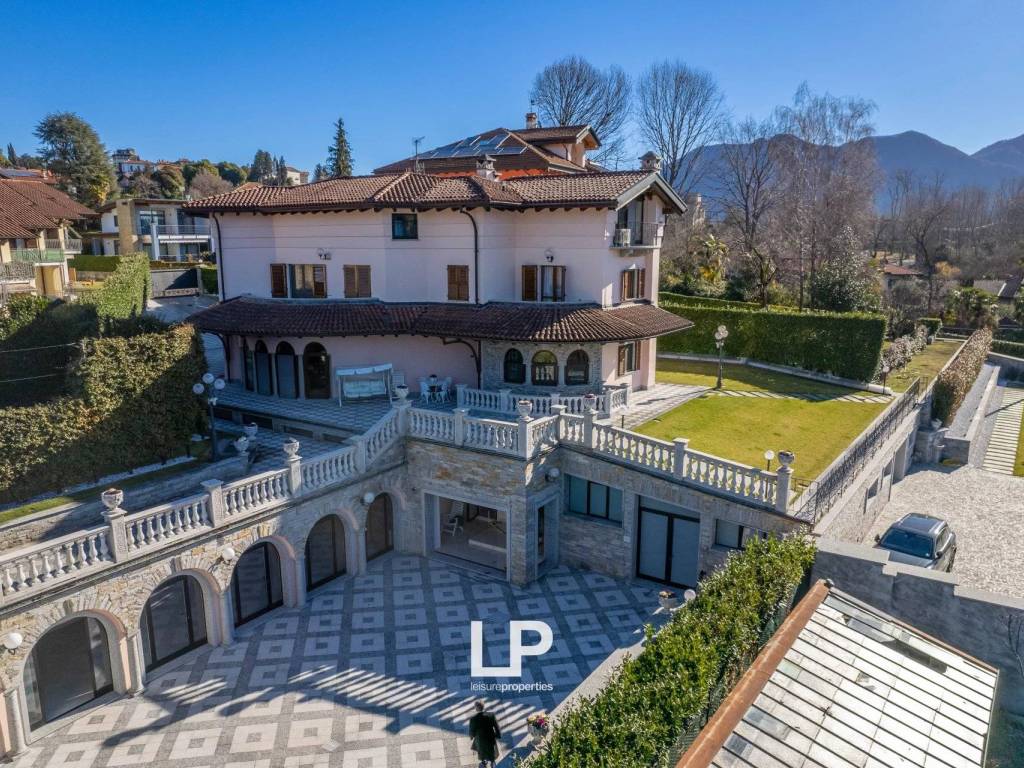 Villa a Verbania in Via Intra Premeno, 63 - Foto 4