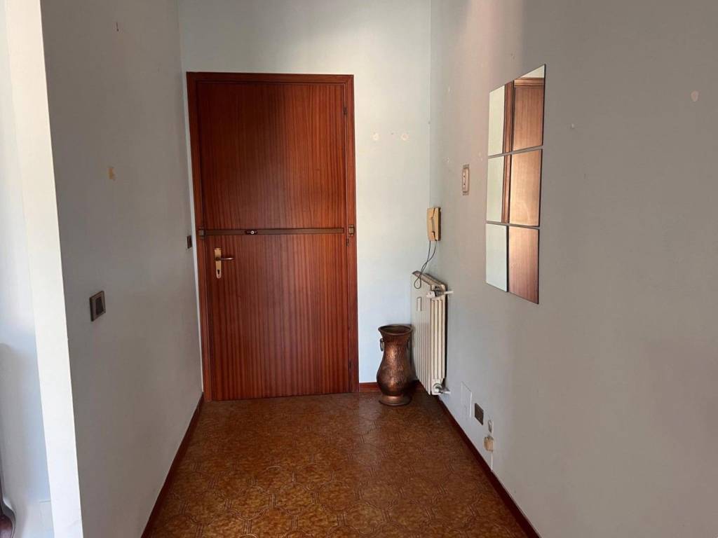 Appartamento a Santo stefano belbo in Via Ghignone, 2 - Foto 2
