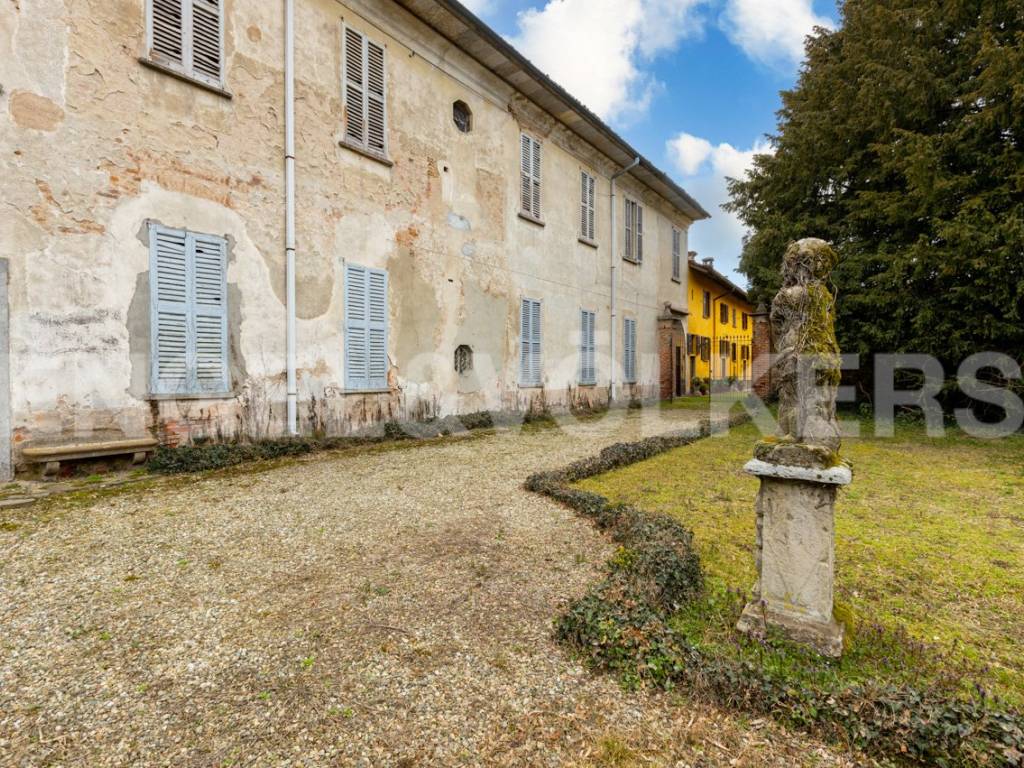Rustico / casale a Lonate pozzolo in Via Giordano Giovanni Giassi, 3 - Foto 3