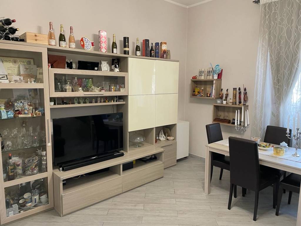 Appartamento a Novara in Viale Leonardo da Vinci - Foto 3