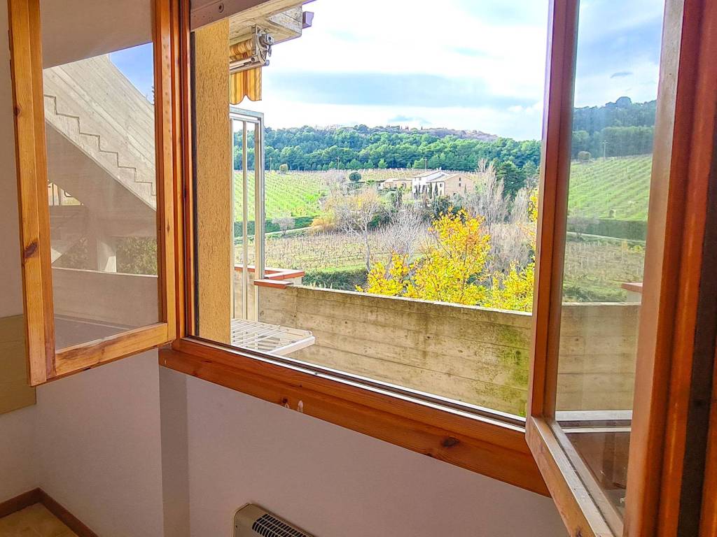 Appartamento a Massignano in Contrada Montecantino - Foto 3