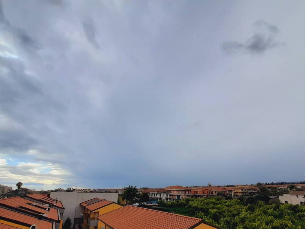 Appartamento a Giarre in Viale delle Provincie - Foto 2