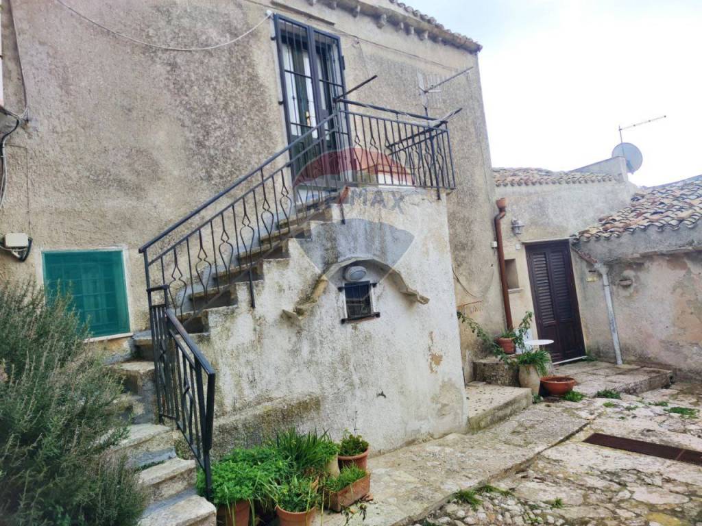 Casa indipendente a Erice in Via Vittorio Emanuele, 89 - Foto 2