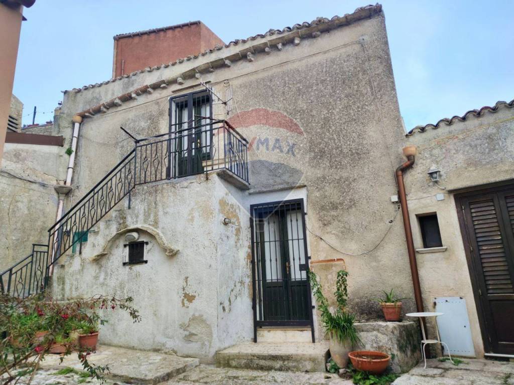 Casa indipendente a Erice in Via Vittorio Emanuele, 89 - Foto 3