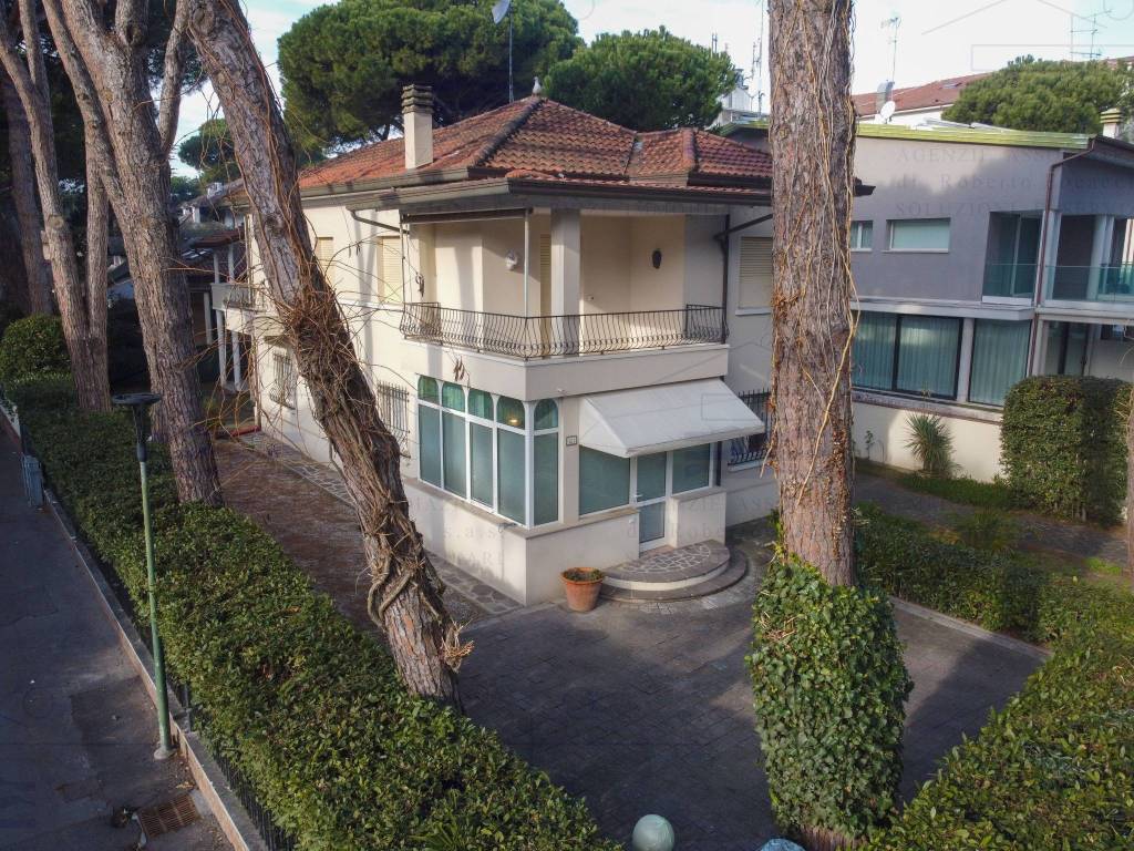 Villa a Cervia in Viale 2 Giugno, 101 - Foto 3
