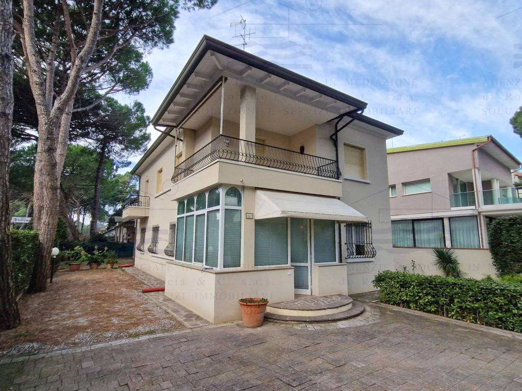 Villa a Cervia in Viale 2 Giugno, 101 - Foto 5