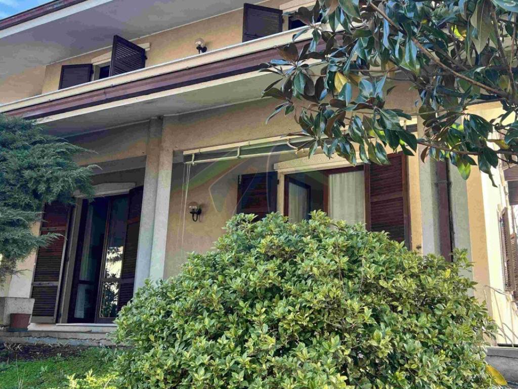 Villa a Piacenza in via oreste leonardi - Foto 3