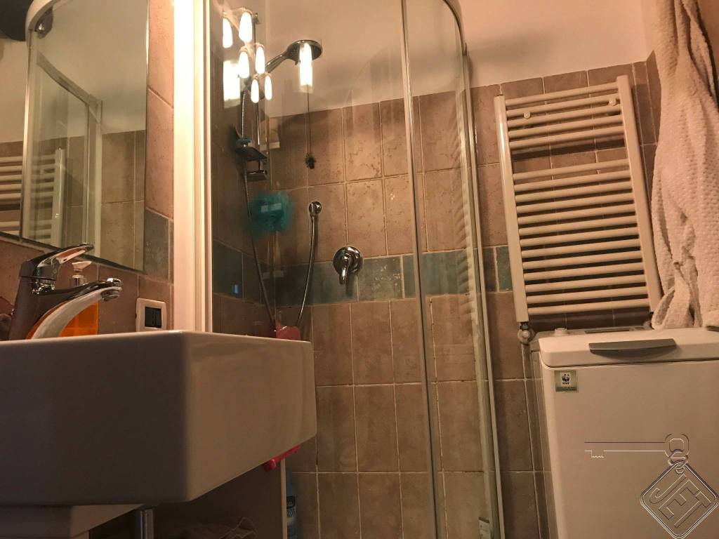 Appartamento a Viterbo in Via Zuccari, 19 - Foto 4