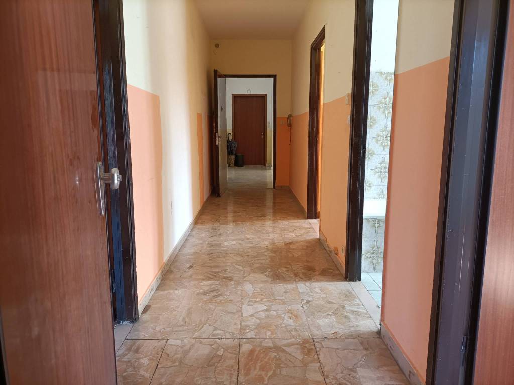 Appartamento a Boves in Via Vittorio Veneto - Foto 3