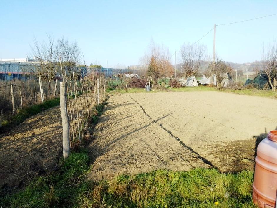 Terreno a Asti in Frazione Quarto Inferiore - Foto 3