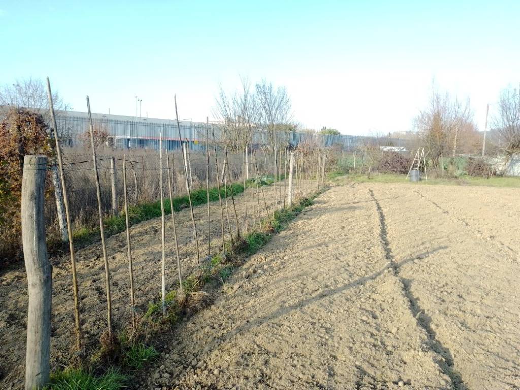 Terreno a Asti in Frazione Quarto Inferiore - Foto 5