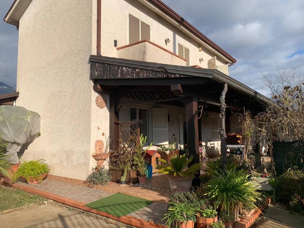 Villa a Sora in Via Cellaro - Foto 3