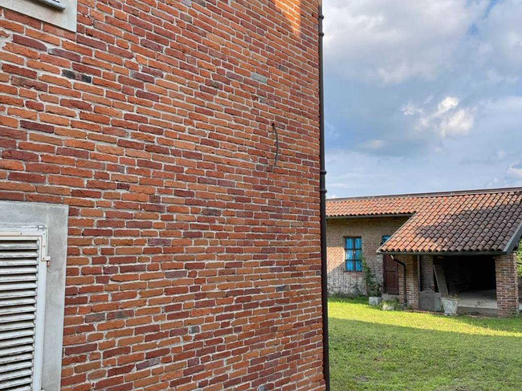 Rustico / casale a Asti in Frazione Quarto Inferiore - Foto 3