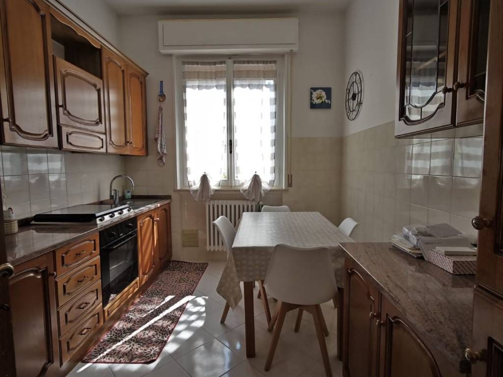 Appartamento a Parma in Via Leonardo Umile - Foto 2