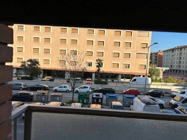 Appartamento a Bologna in Via Aldo Pio Manuzio - Foto 5