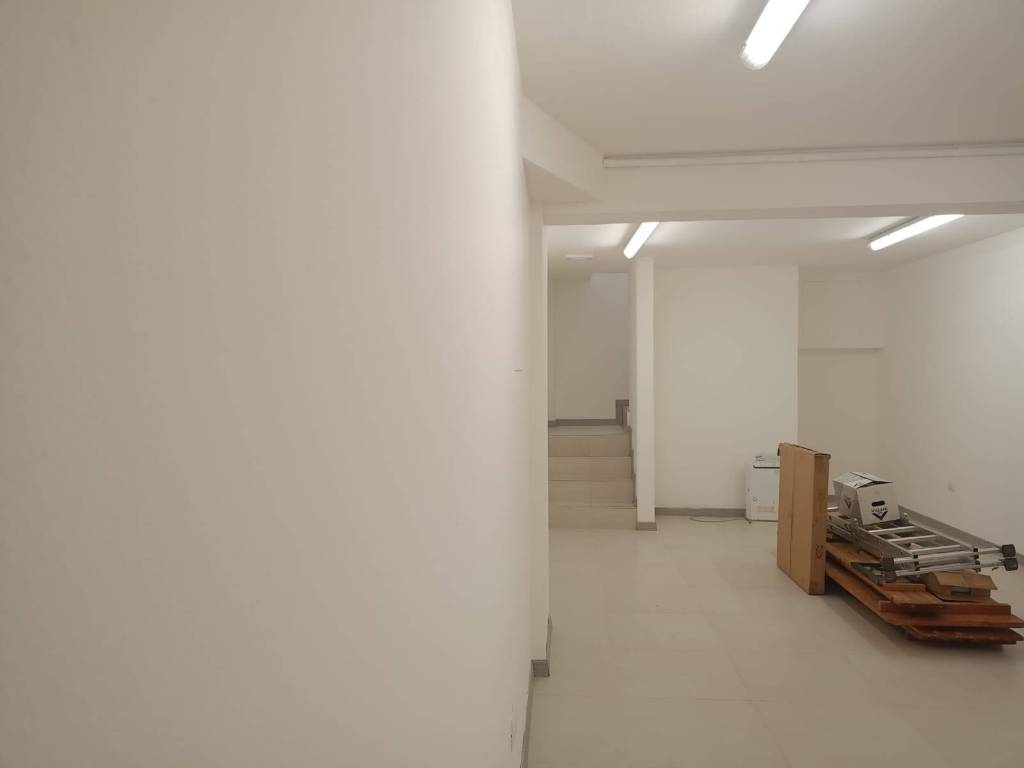 Immobile a Pesaro in Viale Enrico Cialdini, 11 - Foto 2
