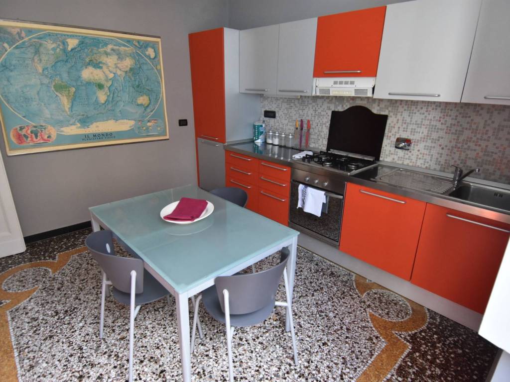 Appartamento a Genova in Via Felice Romani - Foto 5