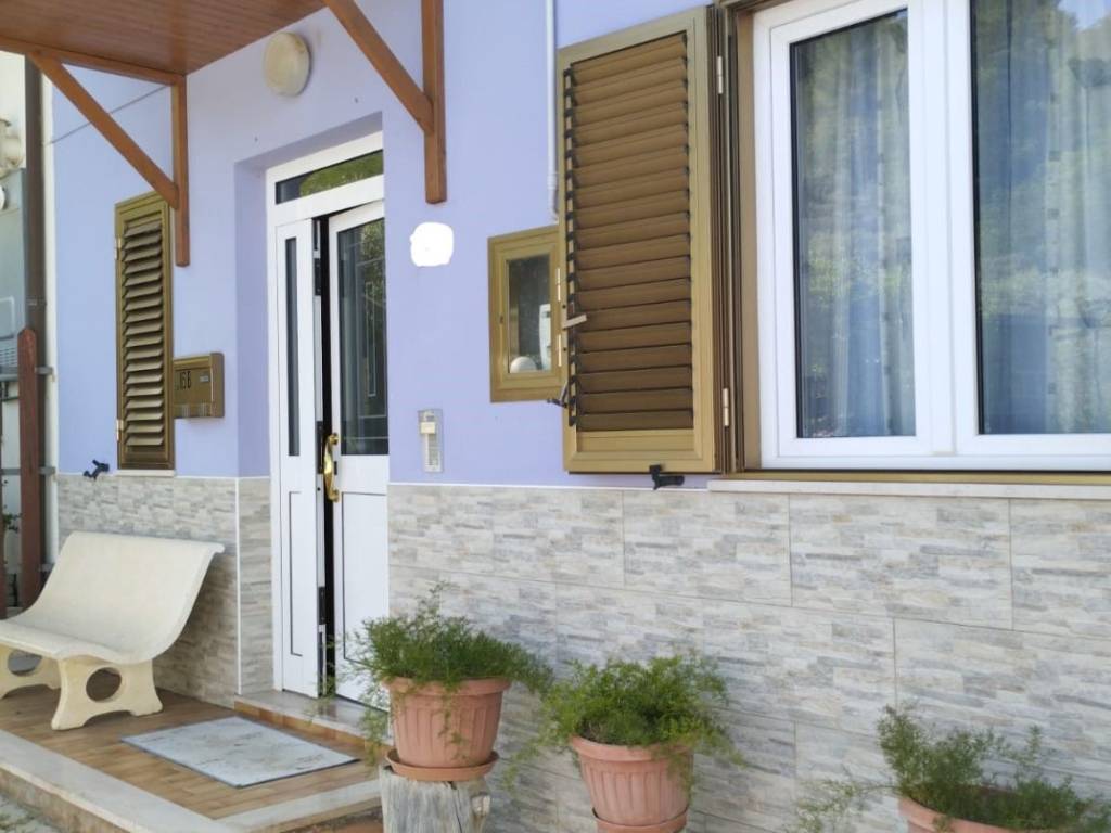 Casa indipendente a Montesilvano - Foto 2