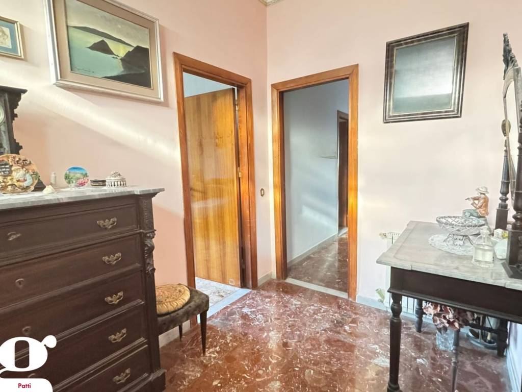 Appartamento a Patti in Piazza Mario Sciacca, 1 - Foto 2