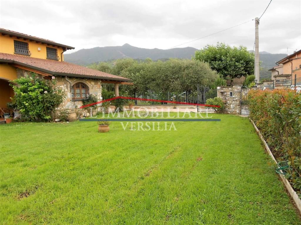 Villa a Pietrasanta in Via del Lago, - Foto 3