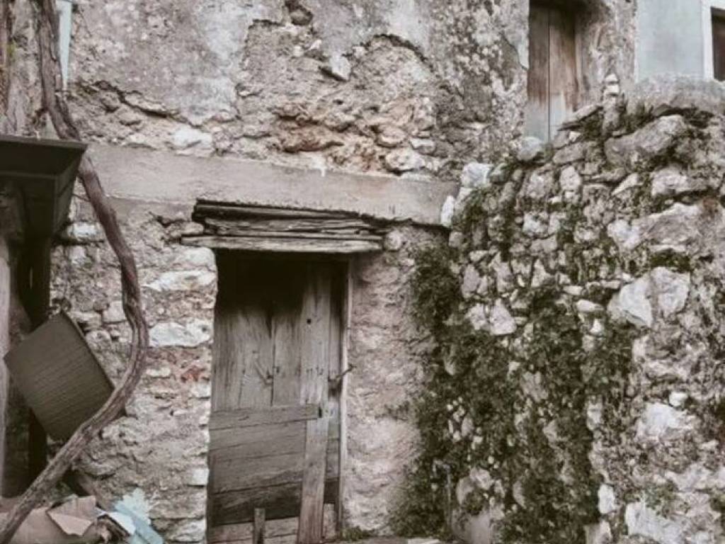 Rustico / casale a Sicignano degli alburni in Via Balconi - Foto 3