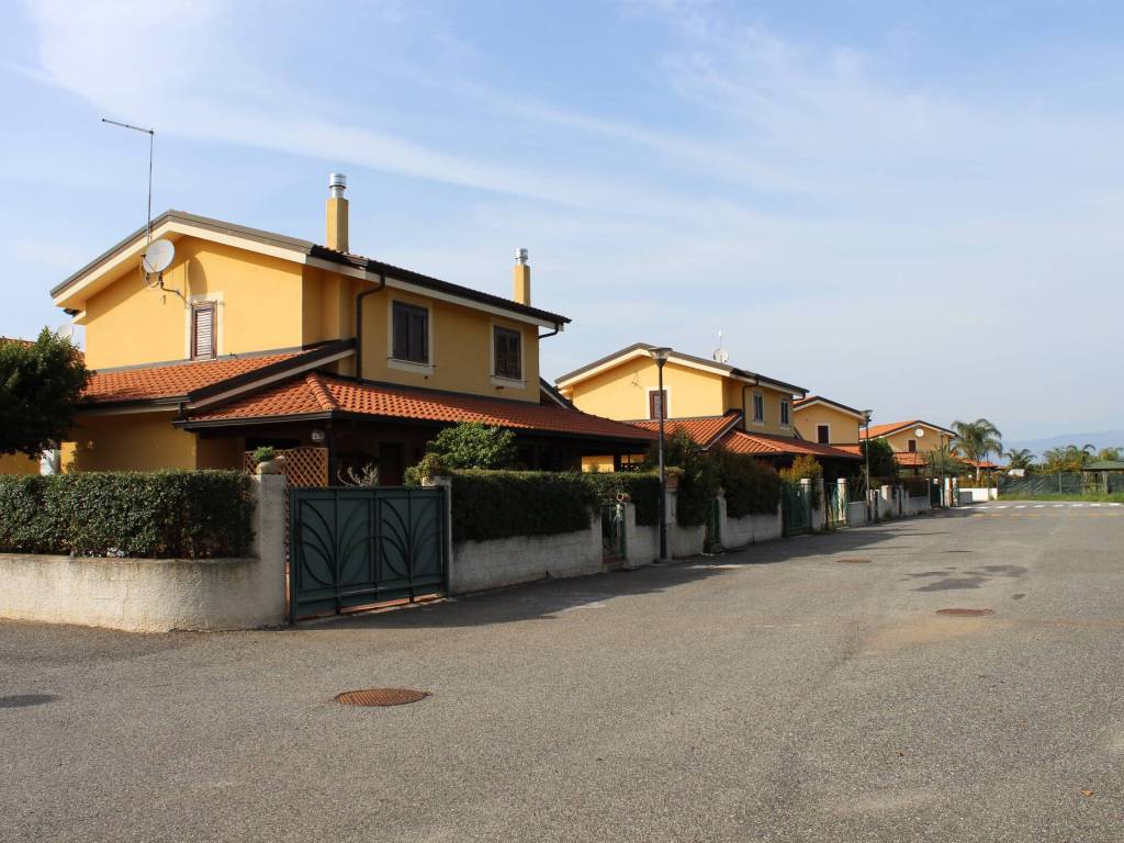 Villa a Pizzo in Riviera Prangi Deviazione 8 - Foto 2