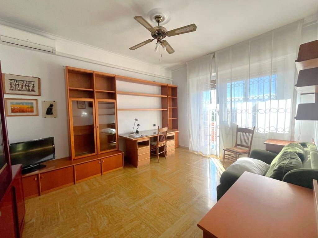 Appartamento a Genova in Via San Giuseppe Cottolengo - Foto 5