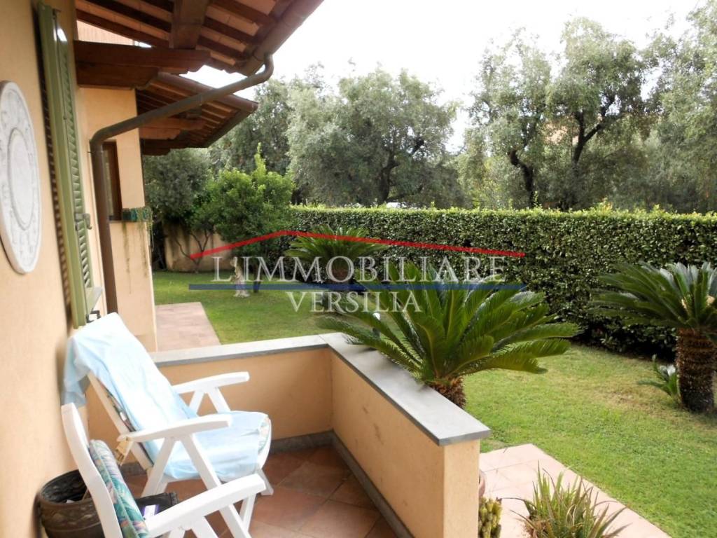 Villa a Seravezza in Via L. Salvatori, - Foto 5