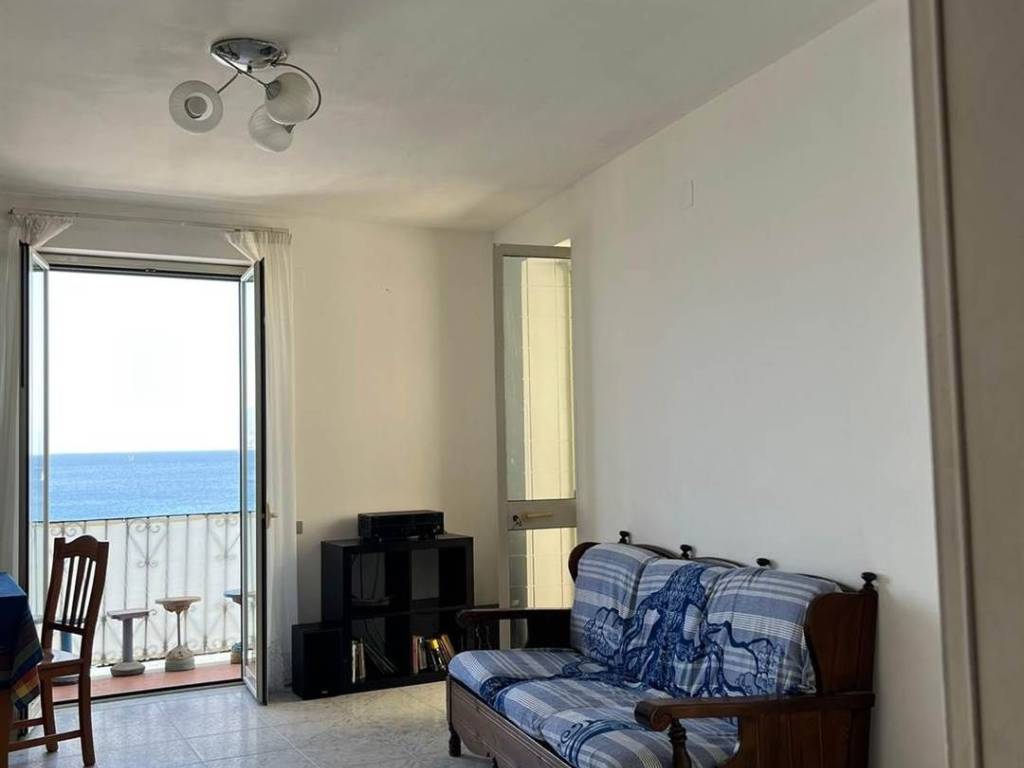 Appartamento a Messina in Via Consolare Pompea, 1289 - Foto 5