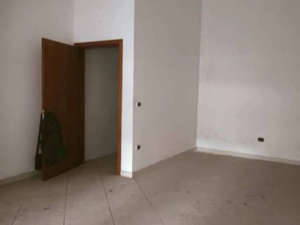 Immobile a Eboli in Via Giulio Ed Ugo Adinolfi S.N.C. - Foto 4