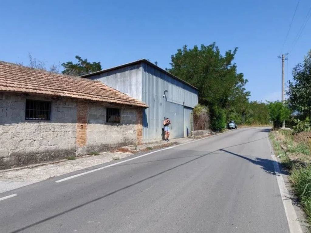 Villa a Montecorvino rovella in Strada Senza Nome - Foto 2