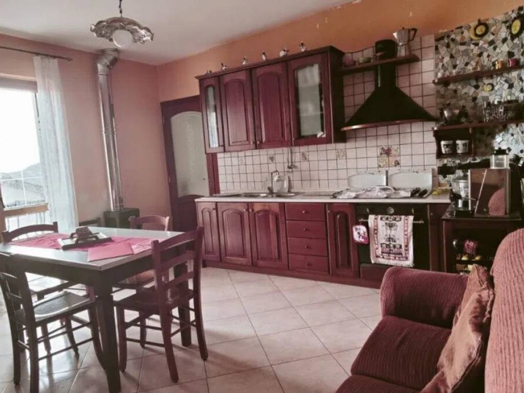 Appartamento a Olevano sul tusciano - Foto 2