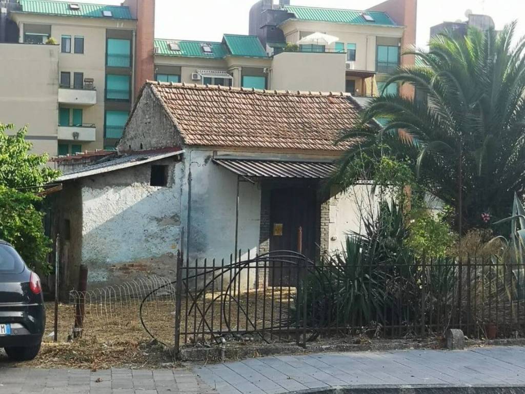 Rustico / casale a Eboli in Via Madonna Della Catena S.N.C. - Foto 5