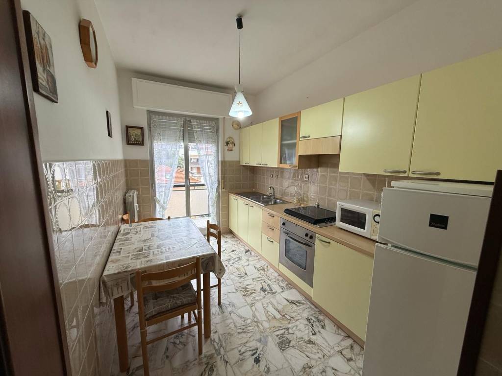 Appartamento a Pietra ligure in Viale Riviera - Foto 2