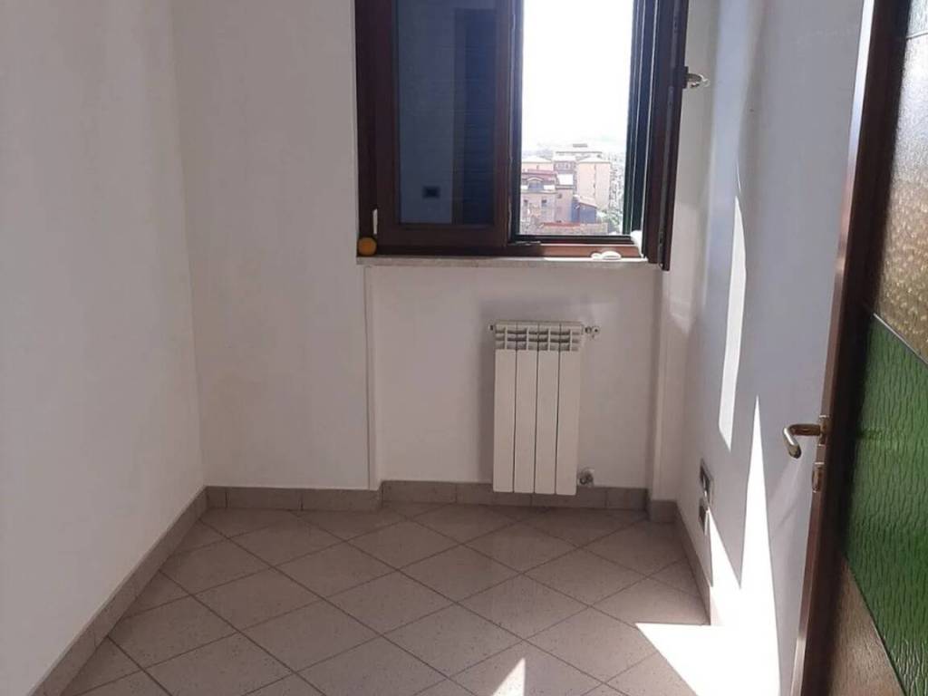 Appartamento a Eboli in Via Sant'Antonio S.N.C. - Foto 4