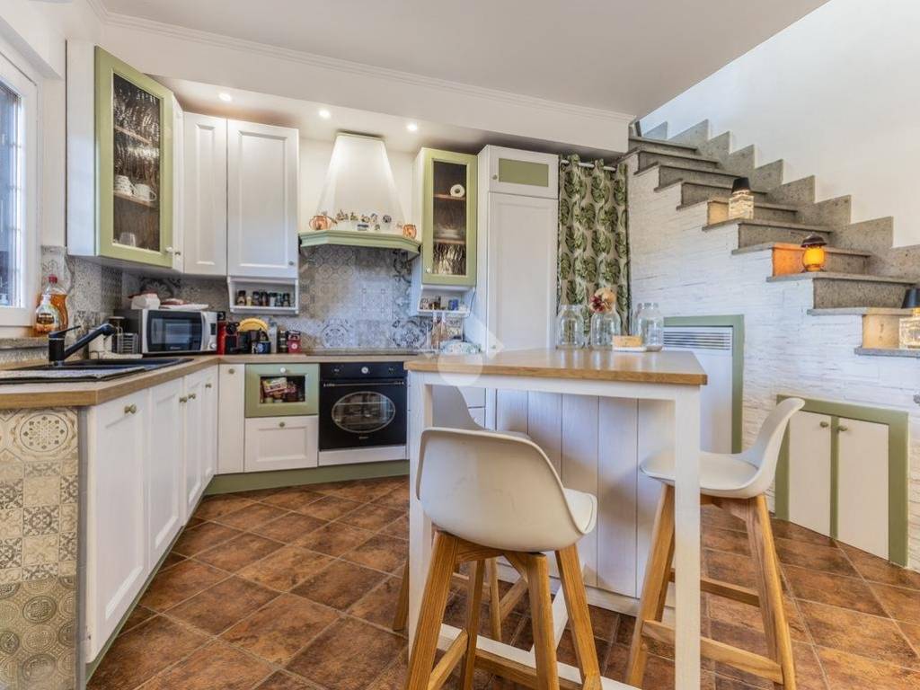 Villa a Campagnano di roma in Via Marche, 13 - Foto 5