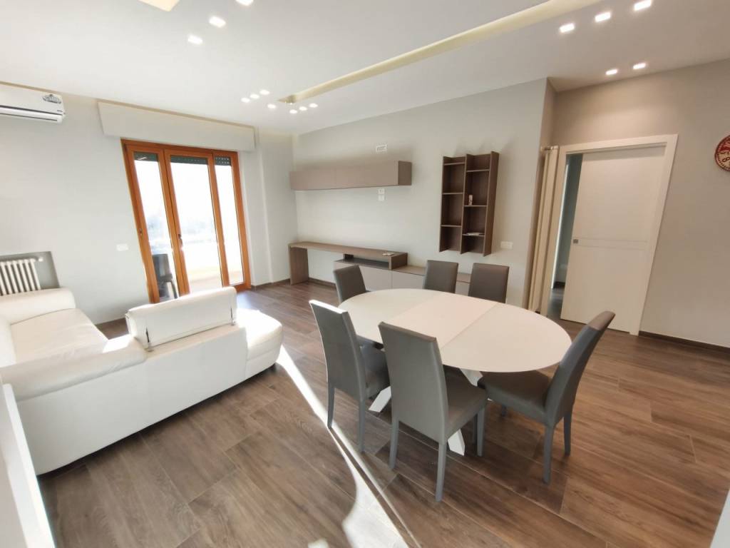 Appartamento a Andria in Via Firenze - Foto 2