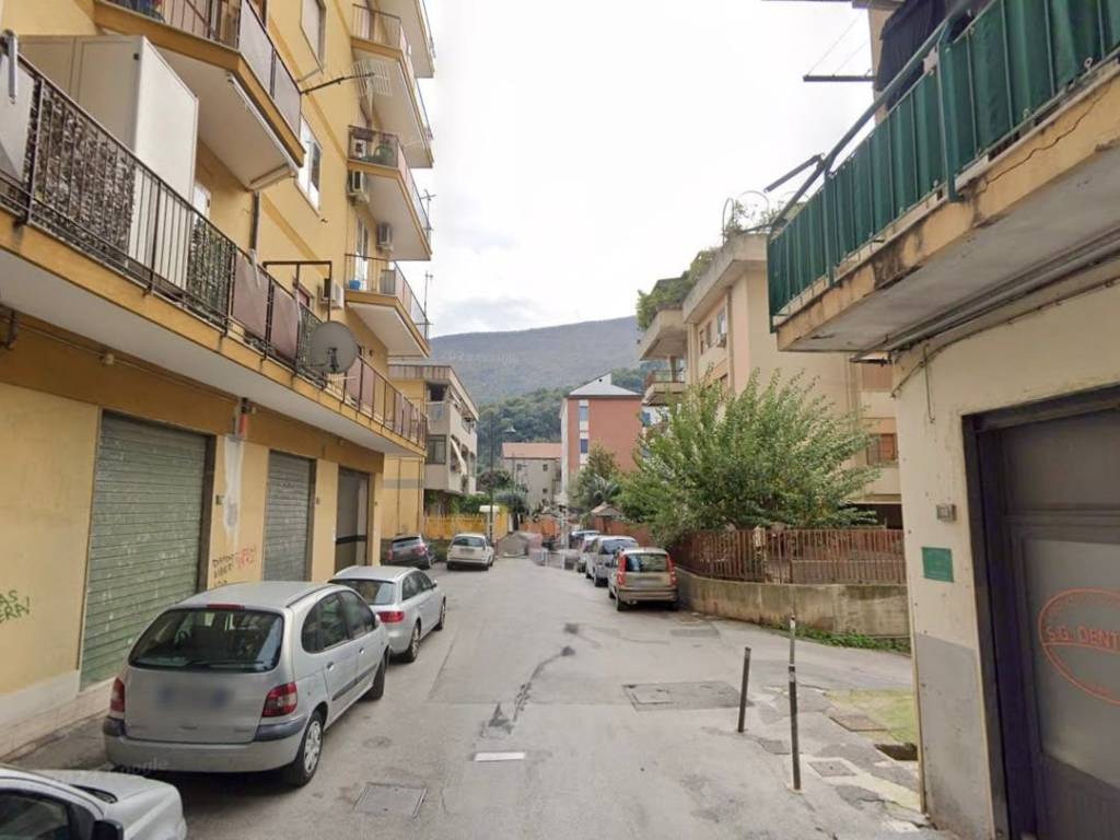 Appartamento a Nocera inferiore in Via Raffaele Silvestri - Foto 4