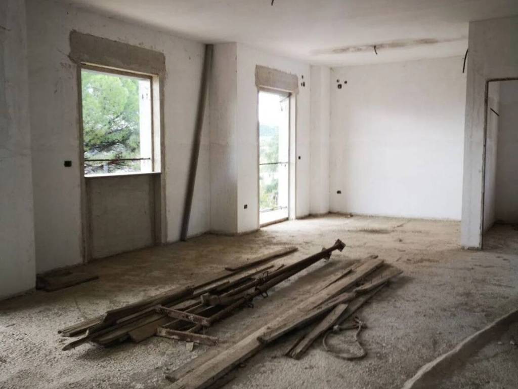 Villa a Eboli in Via Marcello Torre S.N.C. - Foto 3